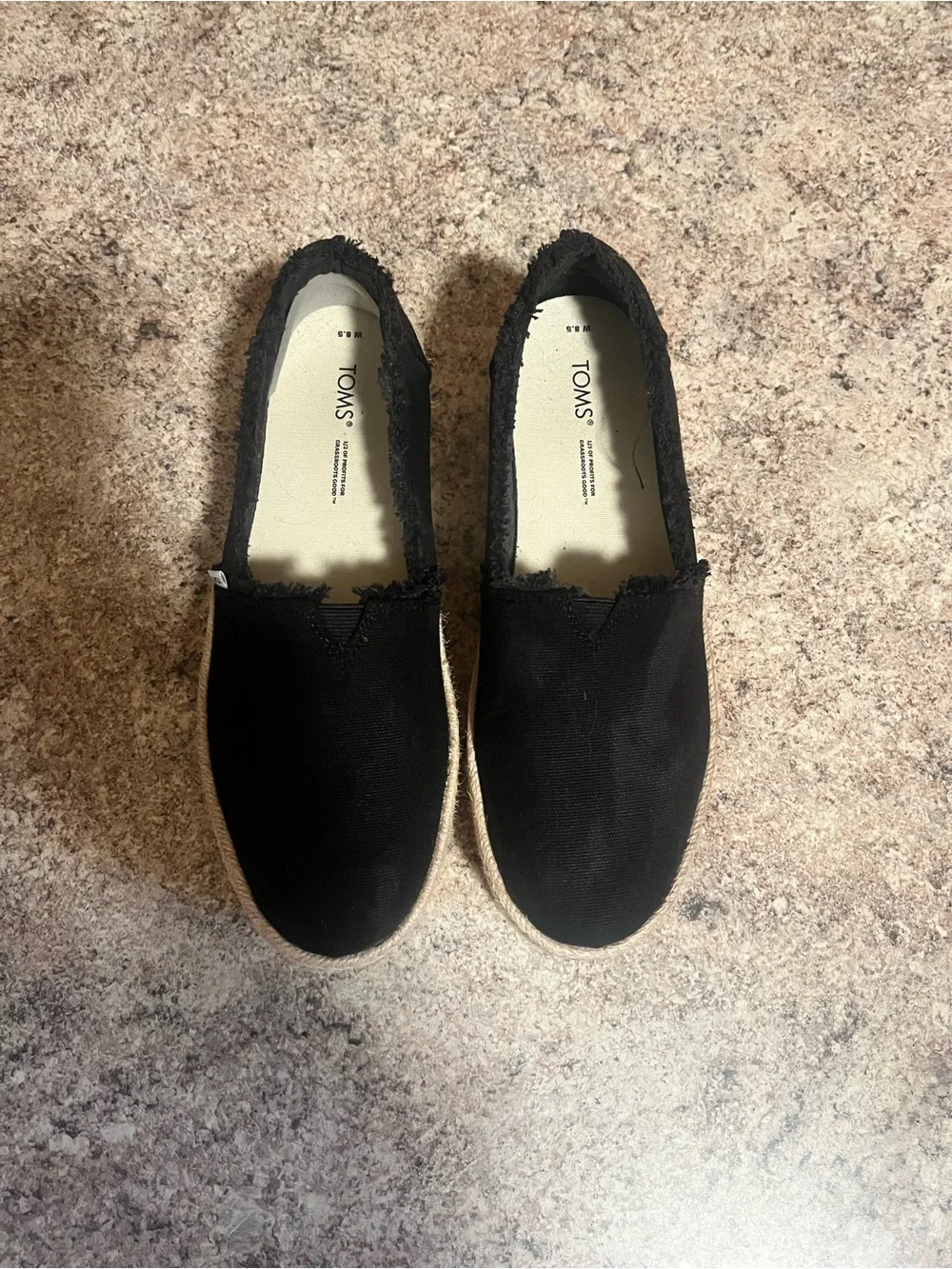 TOMS Black Espadrille Platform Slip-On Women's Shoes.  Women’s size 8.5